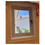 WINDOW - 32
