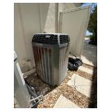 TRANE XV201 A/C UNIT (HAS RUST)