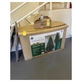 PRE-LIT CHRISTMAS TREE - 9