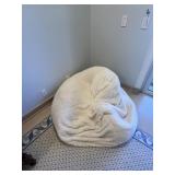 WHITE BEAN BAG CHAIR