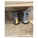 ASSORTED BLUE & WHITE VASES / DECOR