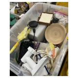 TOTE ASSORTED - GALLEY SUPPLIES, ICE BUCKET, GLOVE
