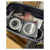 RAYTHEON COMPASS GYRO WITH OPERATOR UNIT & ACCESSO