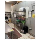 ASSORTED METRO RACKS (IN COOLER)