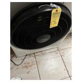 FLOOR FAN