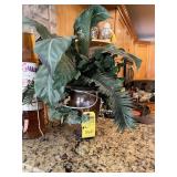 ASSORTED - 1- VASE WITH ARTIFICIAL GREENERY / 1- P