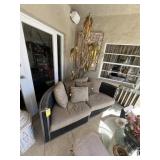 LOT OUTDOOR FURNITURE - 5- SEATING / 2- OTTOMANS /