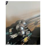 TORCH LIGHT (BROKEN BASE)