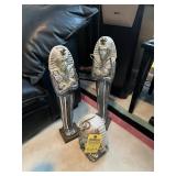 MIRRORED PHARAOH DECOR