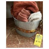 LOT ASSORTED BATHROOM DECOR - TOWEL BUCKET, CANDLE