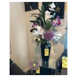 ASSORTED - 1- VASE WITH ARTIFICIAL FLOWERS / 1- MI
