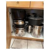 LOT ASSORTED - POTS, PANS, STRAINERS, STAINLESS ST