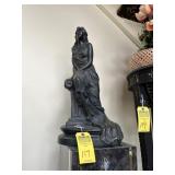 CERAMIC STATUE - WOMAN - 23