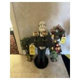 BUTLER WITH TRAY STATUE WITH 2 GOLD & GREEN GLASSE