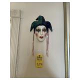 CERAMIC MARDI GRAS MASK DECOR
