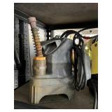 SUBMERSIBLE PUMP