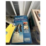 CAMPBELL HAUSFELD PNEUMATIC HEAVY DUTY SPRAY GUN