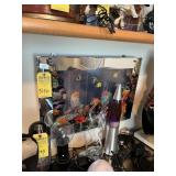 MIRRORED ELECTRIC FISH DECOR