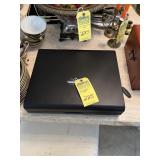 LOT FARBERWARE GOLD COLOR SILVERWARE IN CASE (APPR