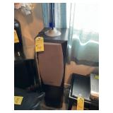 ASSORTED INFINITY SPEAKERS