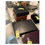 LOT WILLIAM ROGERS & SONS SILVERWARE IN CASE (APPR