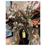 BLACK VASE WITH ARTIFICIAL FLOWERS
