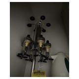 AUTO POUR MACHINE (IN CLOSET)