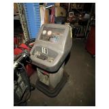 SNAP ON AC SERVICE MACHINE (RIGHT & 3RD LEFT PAST