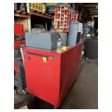 SNAP ON TOOLBOX ON WHEELS (DAMAGED)