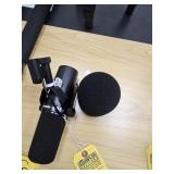 SHURE STUDIO MICROPHONE WITH ALTERNATE MIC COVER