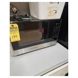 BLACK & DECKER MICROWAVE