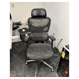 BLACK FABRIC ROLLING CHAIRS