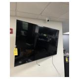 VIZIO TELEVISION WITH WALL MOUNT & REMOTE - 60