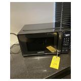 CHEFMAN BLACK MICROWAVE