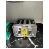 BLACK & DECKER 4-SLICE BAGEL SIZE TOASTER
