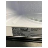 BLACK & DECKER UNDER COUNTER MICROWAVE