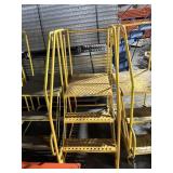 YELLOW 3-STEP ROLLING PLATFORM LADDER