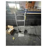HAND TRUCK
