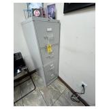 METAL FILE CABINET WITH 4 DRAWERS