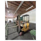 YALE STAND-ON ESC030ABN24SE083 FORKLIFT - ELECTRIC