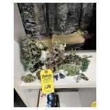 LOT ASSORTED JADE SCULPTURES (HEAVILY DAMAGED)