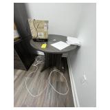 GRAY ROUND TABLE - 36