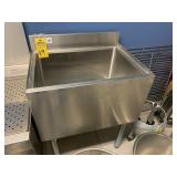REGENCY NSF STAINLESS STEEL ICE BIN