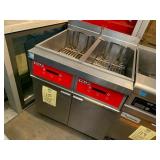 VULCAN 2DER50DF 4-BASKET LP GAS FRYER