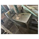 KROWNE STAINLESS STEEL HAND SINK - 12