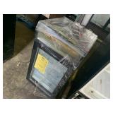 SG MANUFACTURING CT-3 UNDER COUNTER REFRIGERATOR