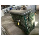 CAMBRO 540 BLACK RESIN ROLLING BIN WITH ICE BIN &