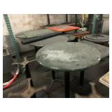 ROUND GRANITE TABLES - 32