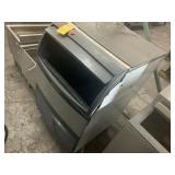 SCOTSMAN ICE MACHINE