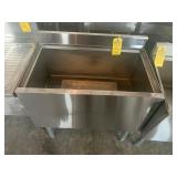 ICE BIN WITH COLD PLATE